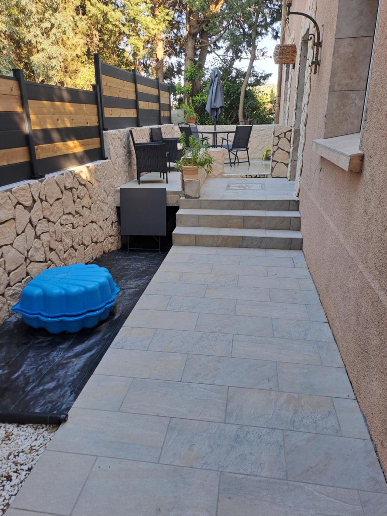 Drissia&othman Apartamento Carcasona